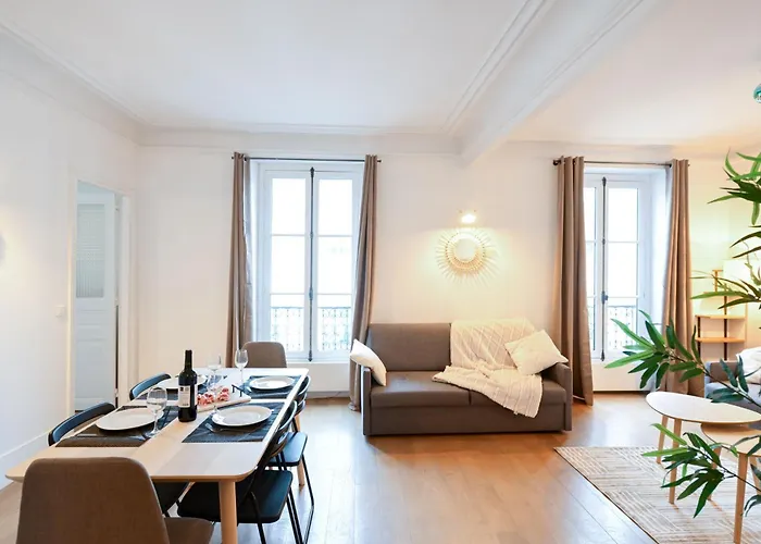 Haussmann Prestige * Париж