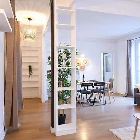Apartment Haussmann Prestige